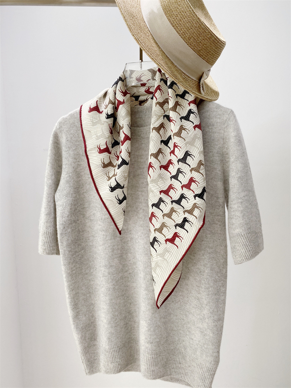 Silk Wool Blend Scarf Women Ha - огляд і ціна Winter Clothing Hong Kong