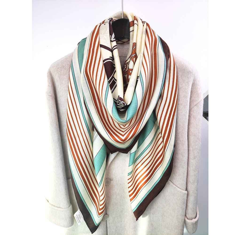 Winter Brand Scarf 135CM Women - огляд і ціна Winter Clothing Hong Kong